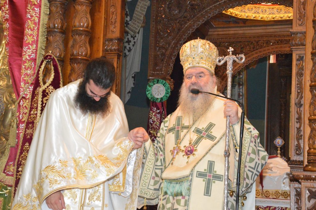 Χειροτονήθηκε Πρεσβύτερος ο διάκονος Σόλωνας Χρίστου από τον Αγρό (pics)