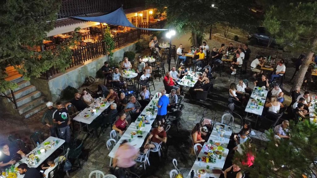 Διασκέδασαν και το φετινό καλοκαίρι με μουσικές βραδιές στον Ασκά