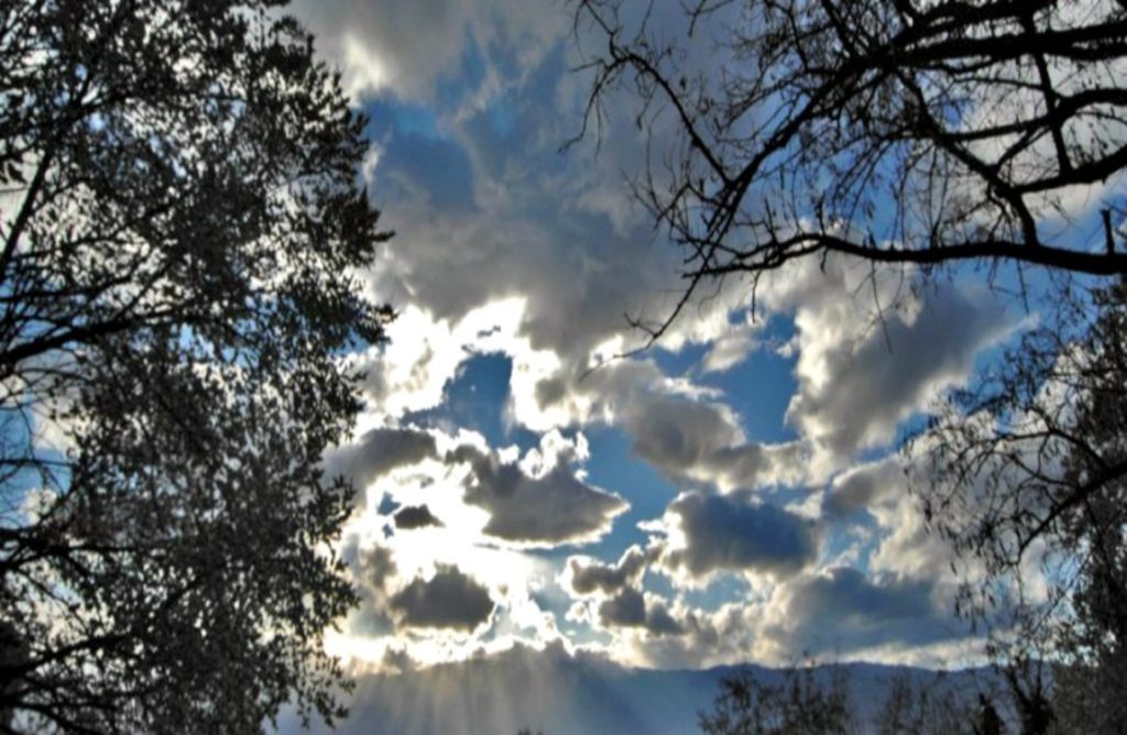 Aίθριος και σήμερα ο καιρός – Στους 38 και 31 βαθμούς η θερμοκρασία