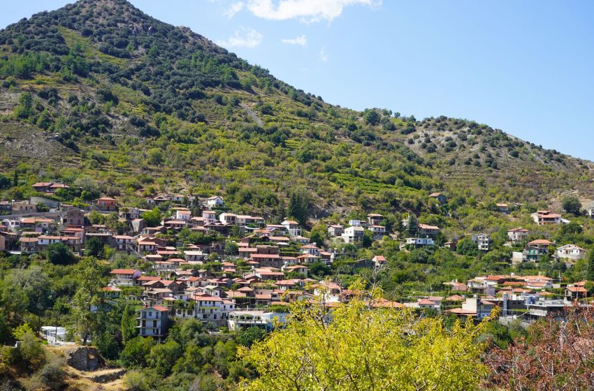  Παρουσίαση βιβλίου στην Άλωνα: «Η Ελληνική φωτογραφία του Σεφέρη και της Άλωνας»