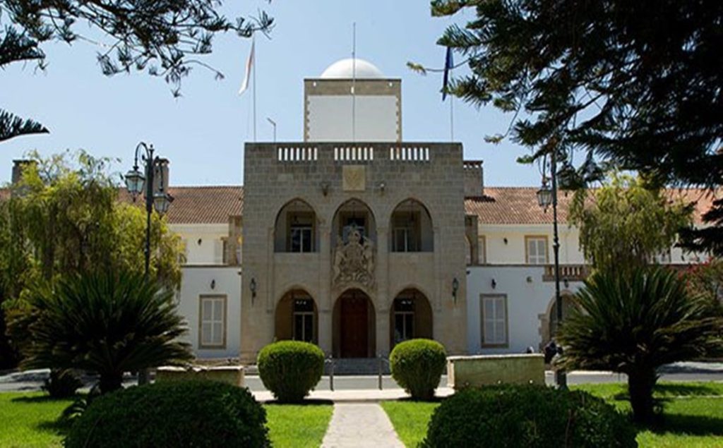 Σύσκεψη σήμερα στο Προεδρικό για την πρόληψη και αντιμετώπιση των πυρκαγιών