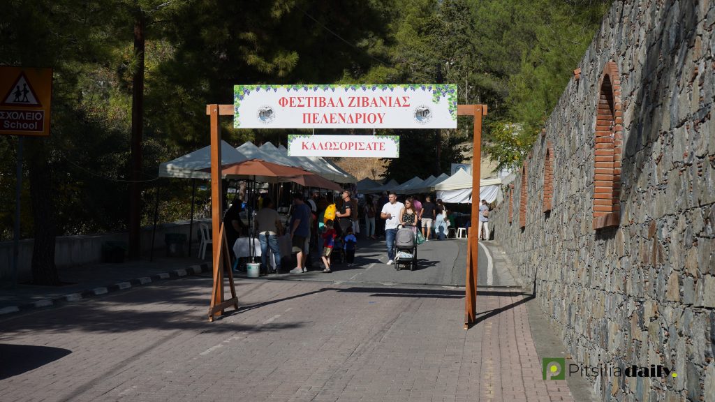 Υπουργός Γεωργίας από Πελένδρι: «Προτεραιότητα η ανάπτυξη των αμπελουργικών περιοχών»