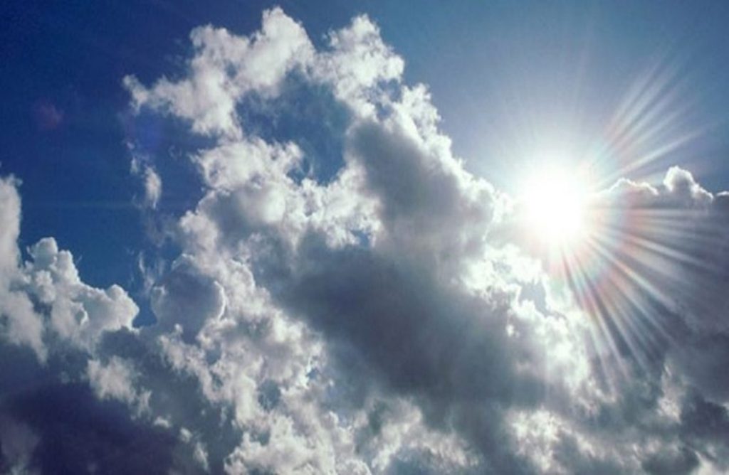 Ισχυροί άνεμοι για σήμερα με κρυαδερή βραδιά- Πότε επιστρέφουν οι βροχές