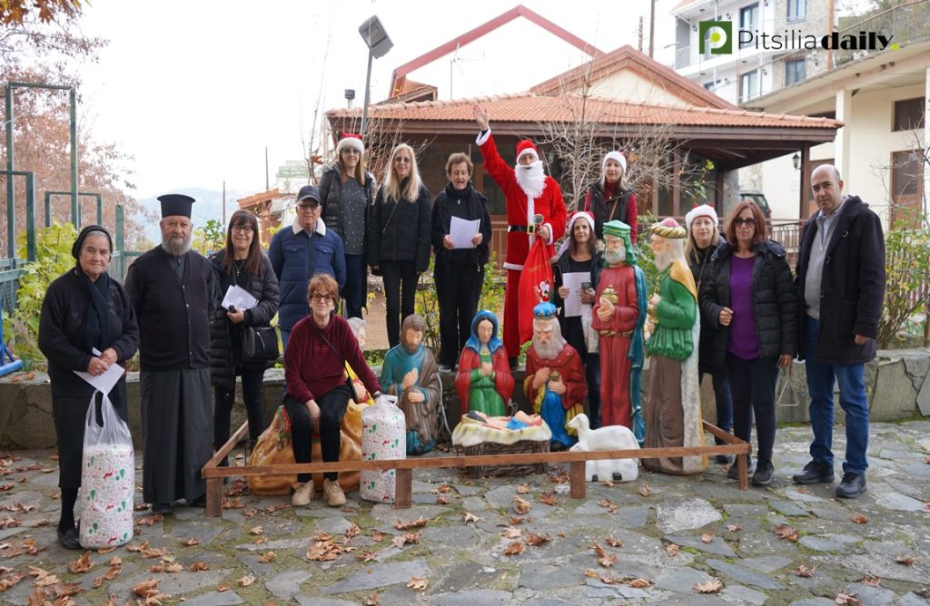Μοίρασε δώρα παρέα με τον Άγιο Βασίλη ο Σύνδεσμος Αποδήμων Αγριδιωτών σε παιδιά και ηλικιωμένους (ΒΙΝΤΕΟ & ΦΩΤΟΣ)