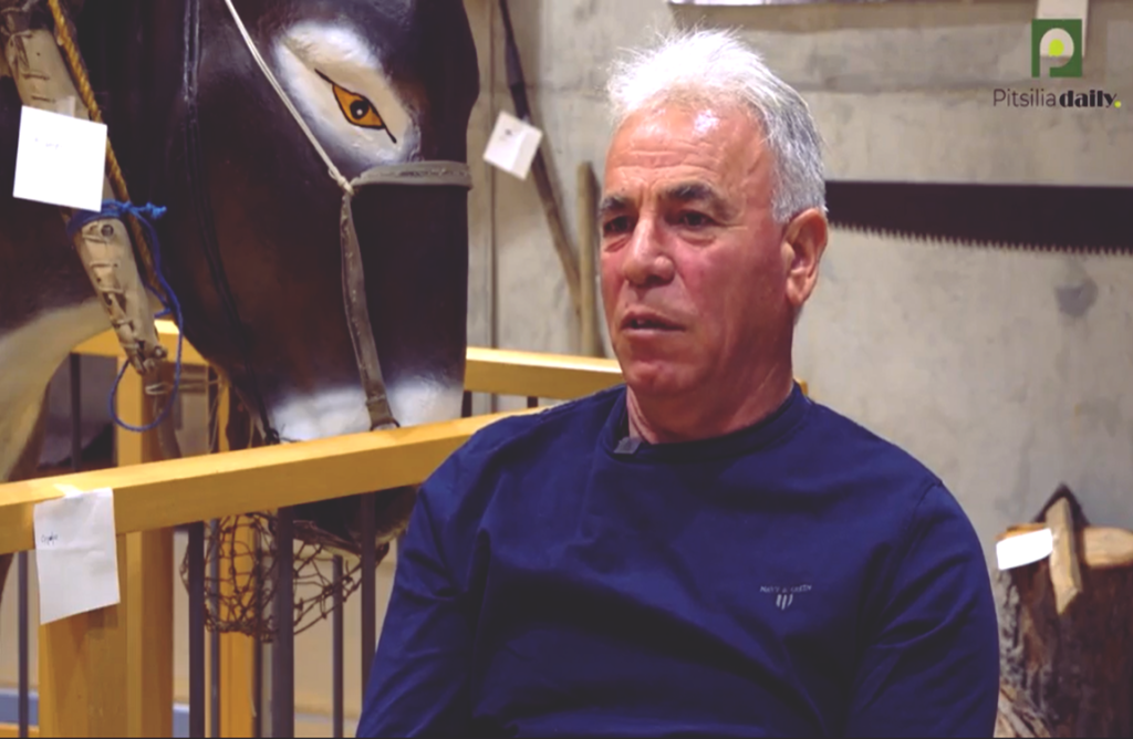 Ο Κοινοτάρχης Ξυλιάτου μας συστήνει το χωριό και τα σημεία επισκεψιμότητας (ΒΙΝΤΕΟ)