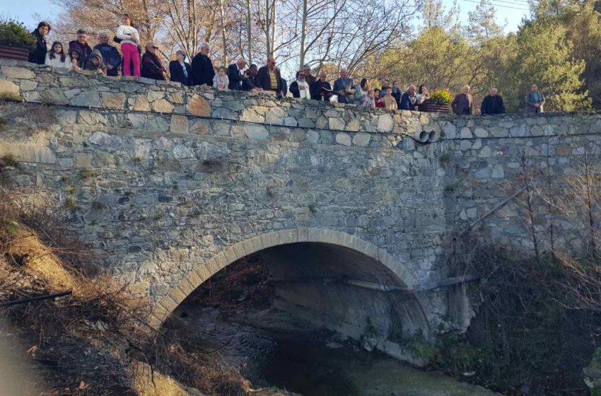  Ρίξιμο του Τιμίου Σταυρού και Θεοφάνια στον Κάτω Μύλο