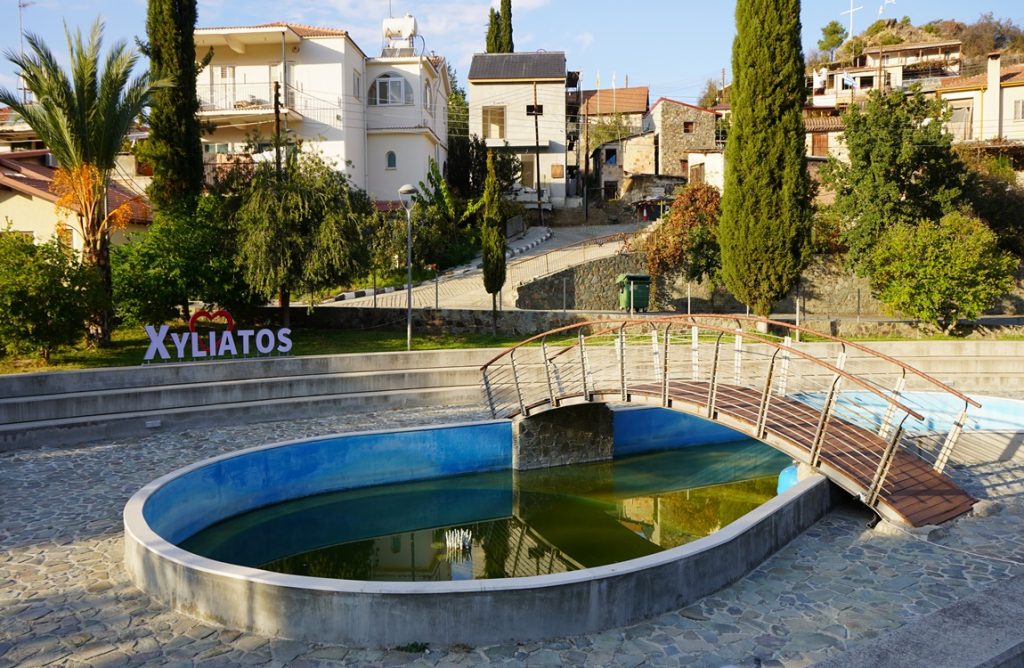 Θεοφάνια στον Ξυλιάτο με ρίξιμο του σταυρού και Χριστουγεννιάτικη Εκδήλωση