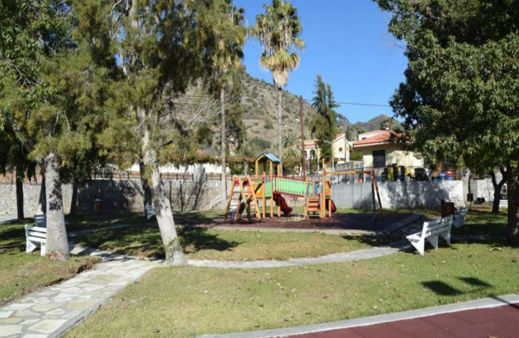 Το Κοινοτικό Συμβούλιο Αρακαπά σας προσκαλεί στα εγκαίνια της Ολικής Ανάπλασης του Κοινοτικού Πάρκου  “Κώστας Αδάμου”