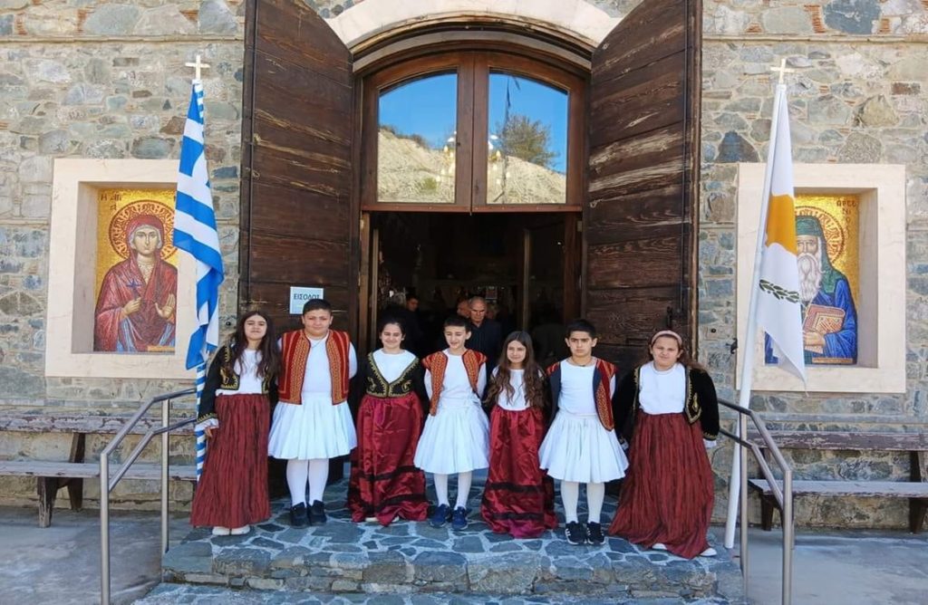 H Κυπερούντα τίμησε την Εθνική Επέτειο της 25ης Μαρτίου (ΦΩΤΟΣ)