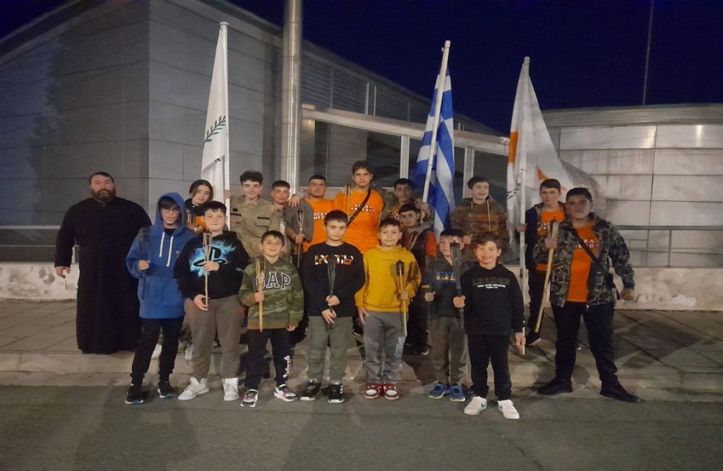 Στη Λαμπαδηφορία Αγρού συμμετείχαν και τα παιδιά από την Ακαδημία Ποδοσφαίρου Αγίου Ιωάννη Πιτσιλιάς (ΦΩΤΟΣ)