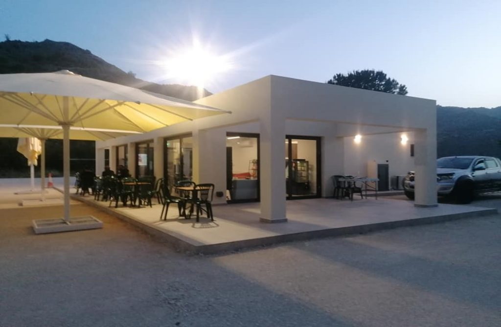 Άνοιξε η καφετέρια του ολοκαίνουριου κοινοτικού γηπέδου στον Ασκά