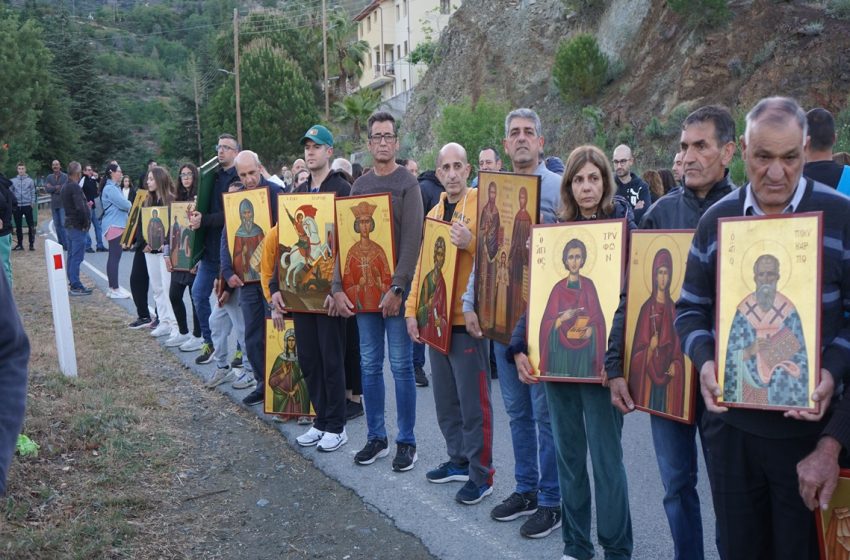  Γύρος της Παναγιάς – Λιτανεία των Ιερών Εικόνων στον Αγρό