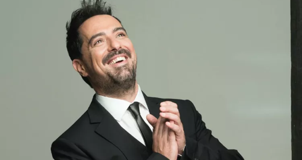 O Mάκης Δημάκης έρχεται στην Κυπερούντα για μία μοναδική βραδιά!