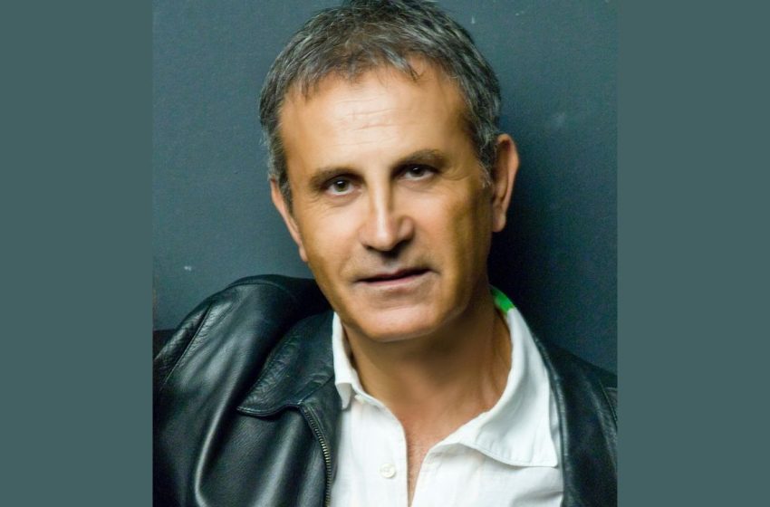  Το «αντίο» του Γιώργου Νταλάρα στον Ανδρέα Μαυρομμάτη