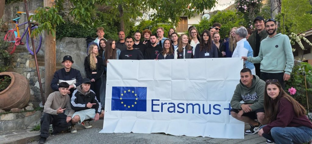 Ανταλλαγή Νέων ERASMUS – «Change Your Minds, Not the Climate» στον Αγρό